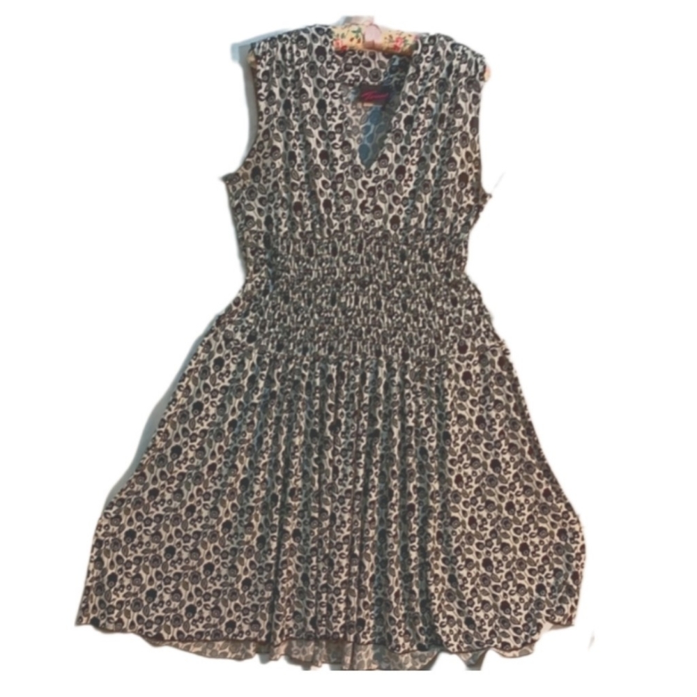 Torrid vintage black‎ and white mid length dress SKUW282